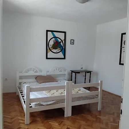 Hostel Mari Ποντγορίτσα